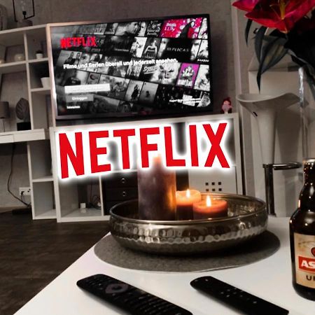 W1 - Kontaktloser 24H Check In, W-Lan, Netflix, Parkplatz, Kueche, Boxspring-Bett Bückeburg Zewnętrze zdjęcie